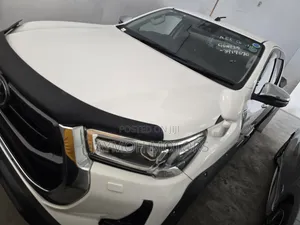 2020 Toyota Hilux Double Cabin