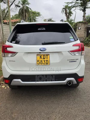 Subaru Forester Premium AWD 2019 Hybrid