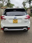 Subaru Forester Premium AWD 2019 Hybrid - 1