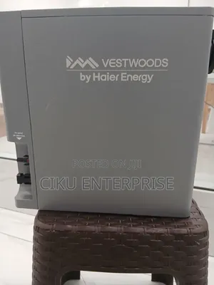 Vestwoods 2kW Portable Power Station