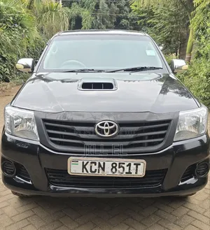 Toyota Hilux Double Cabin 2010