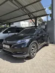 Honda Vezel 2016 Nyeusi - 5