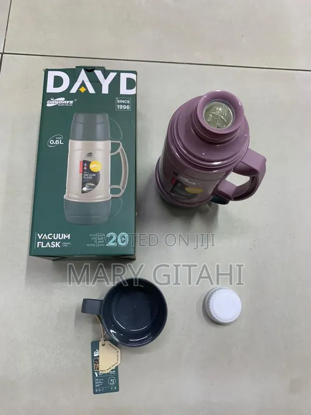 Day Days Vacuum Flask 0.6L - 1