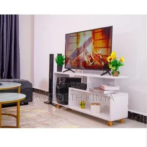 Brand New Samsung 43 Inch 43DU7010 TV
