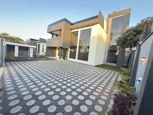 Nyumba ya Vyumba 5 vya Kulala na Samani, Inauzwa Kikuyu, Karai