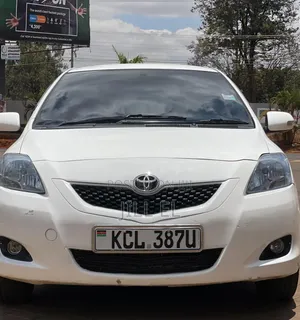 Toyota Belta 2010 White