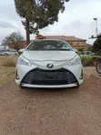 Toyota Vitz 2019 Nyeupe - 3