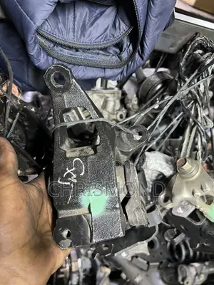 Mlima wa Gearbox wa Mazda CX-5 Diesel