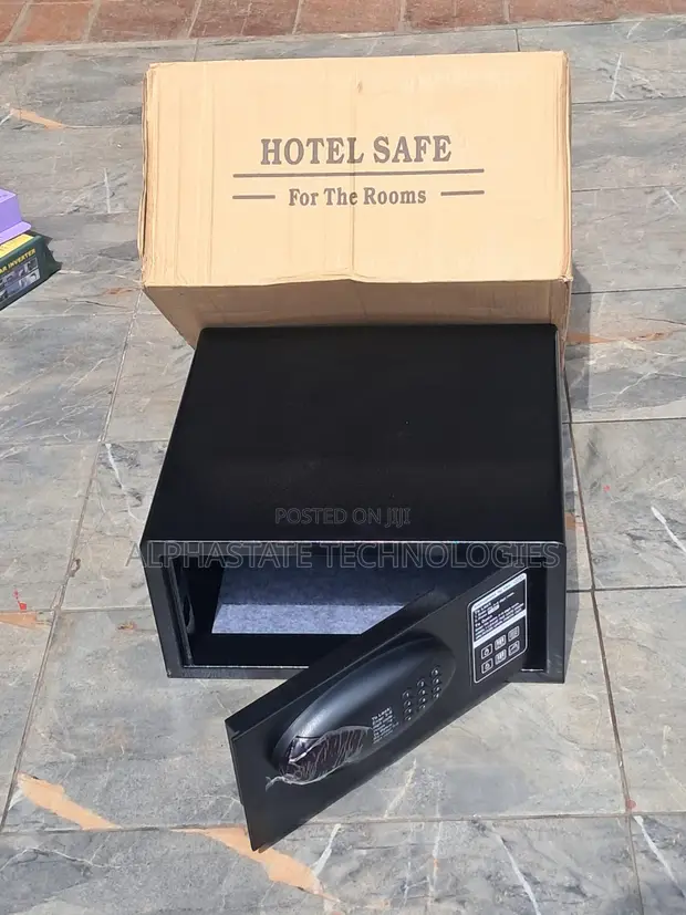 Digital Security Safe Box - Keypad & Backup Keys - 1