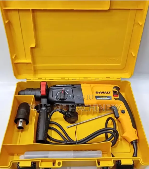 Dewalt 800W Rotary Hammer Drill - Brand New - 1