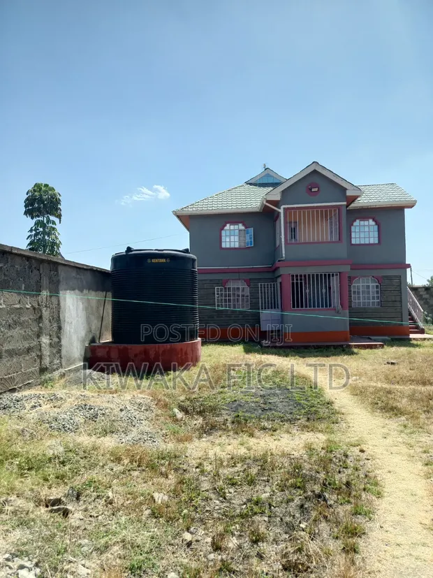 Maisonette ya Vyumba 4 Inauzwa Ruai Kwa Malorry - 1