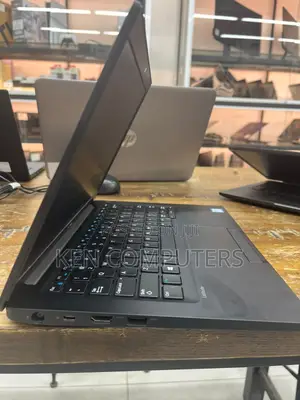 Dell Latitude 7390 Laptop - 16GB RAM, 256GB SSD