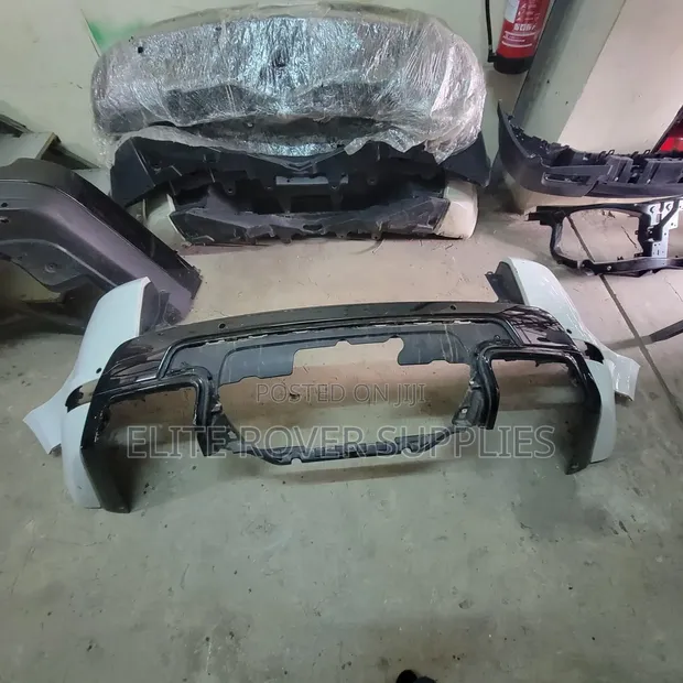 Range Rover Sport L494 Double Exhaust Rear Bumper - 1
