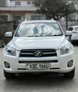 Toyota RAV4 2014 Nyeupe - 1