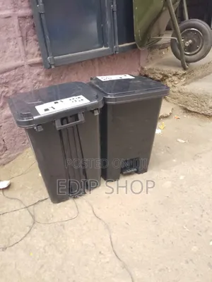 18L Black Pedal Bin
