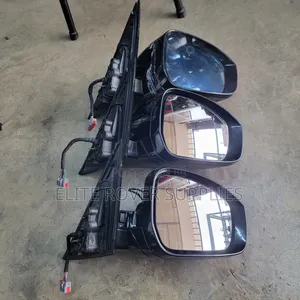 Range Rover Sport L494 Side Mirrors (Used, No Camera)