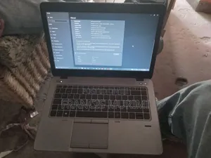 HP EliteBook 820 G3 Laptop - Intel Core i5, 4GB RAM, 500GB SSD