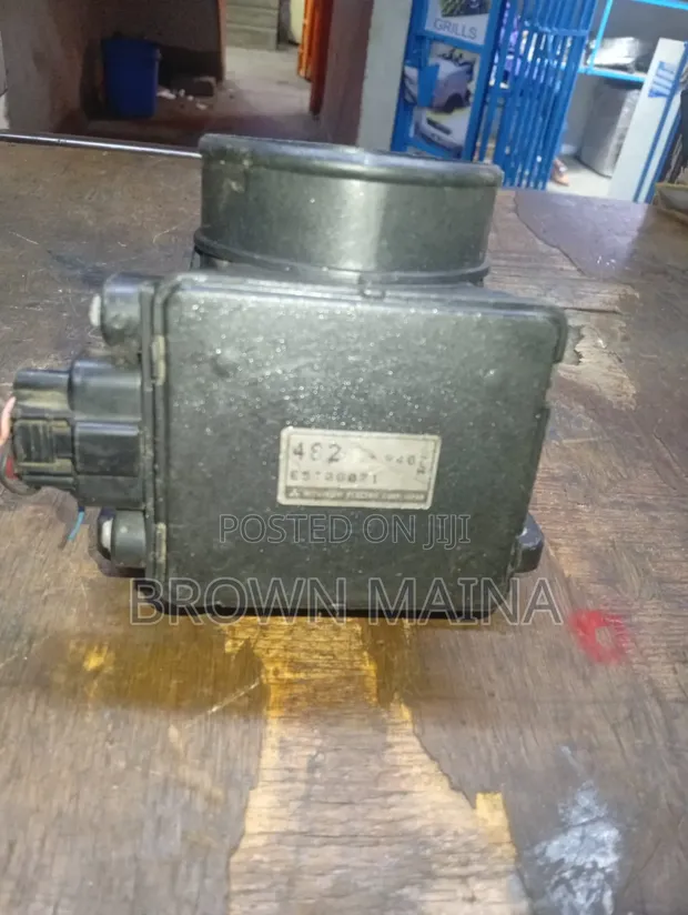 Original Ex-Japan Air Flow Sensor for Mitsubishi - 1