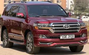 Toyota Land Cruiser V8 2014 Red