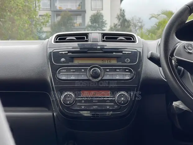 Mitsubishi Mirage 2019 Grey - 1