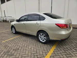 Nissan Bluebird Sylphy 2008 Gold