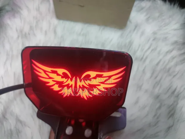 Universal Tail Lights za Pikipiki (Eagle, Lion, Bike Style) - 1