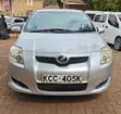 Toyota Auris 2008 Silver - 1