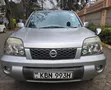 Nissan X-Trail 2004 Dhahabu - 1