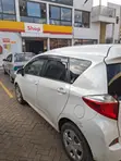 Toyota Ractis 1.5 FWD 2013 Nyeupe - 3