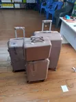 Set ya Samsonite 4-in-1 Isiyovunjika - 1