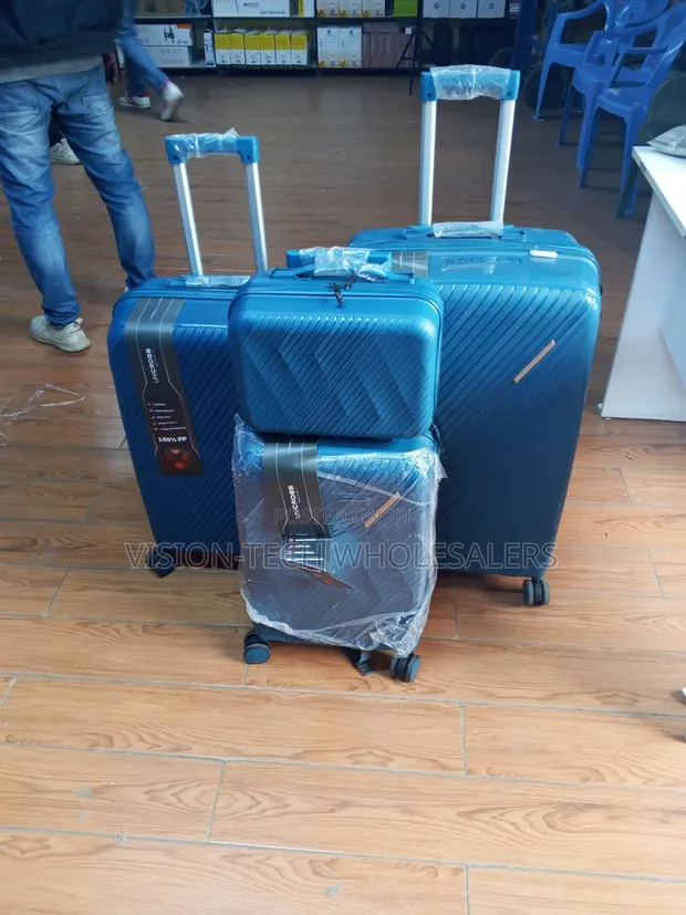 Seti ya Mizigo ya Kifahari ya Vipande 4 Isiyovunjika - 1