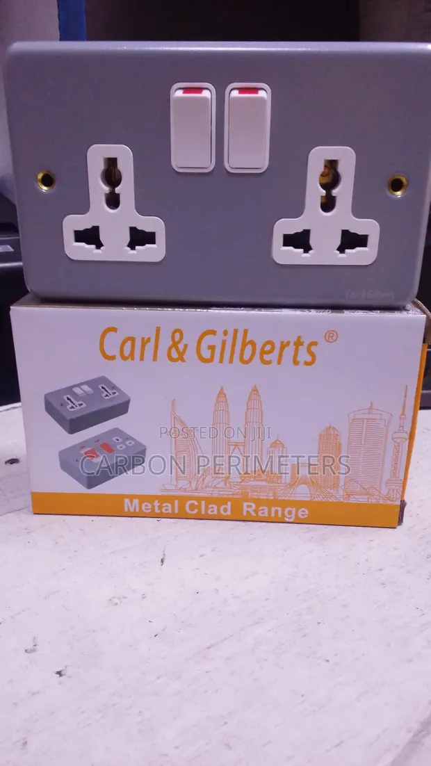 Twin Metallic Socket na Pattress - 1