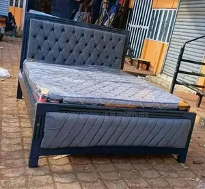 Kitanda Kipya cha Grey Tufted cha Queen