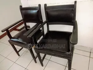 Viti vya Mkono vya Zamani vya Ngozi Nyeusi - Jozi