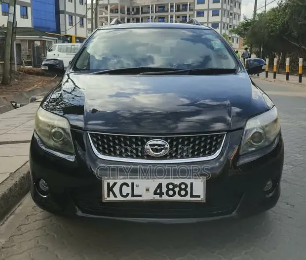 Toyota Corolla Fielder 1.5 Petrol FWD 2010 Black - 1