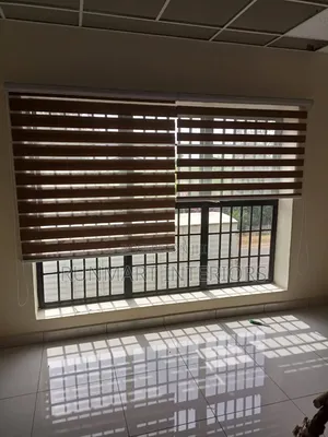 Zebra Blinds kwa Uuzaji na Ufungaji
