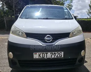 Nissan NV200 2019 Nyeupe