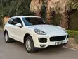 2015 Porsche Cayenne S 4dr SUV AWD (3.6L 6cyl Turbo 8A) Nyeupe - 3