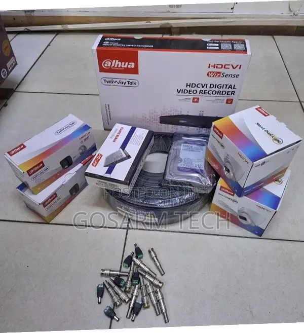 Dahua Smart Dual Light 4-Channel CCTV Kit with Audio - 1