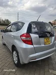 Honda Fit Automatic 2011 Silver - 5