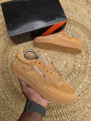 Viatu vya Reebok Club C 85 vya Ngozi Rangi ya Brown