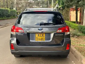 Subaru Outback 2.5i 2010 Grey