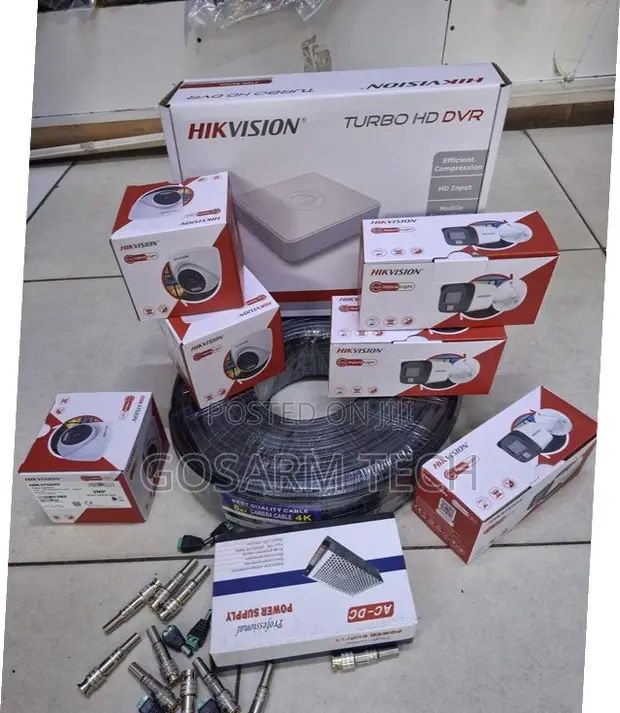 Hikvision 8-Channel Smart Hybrid CCTV Kit na Kamera 8 & Sauti - 1