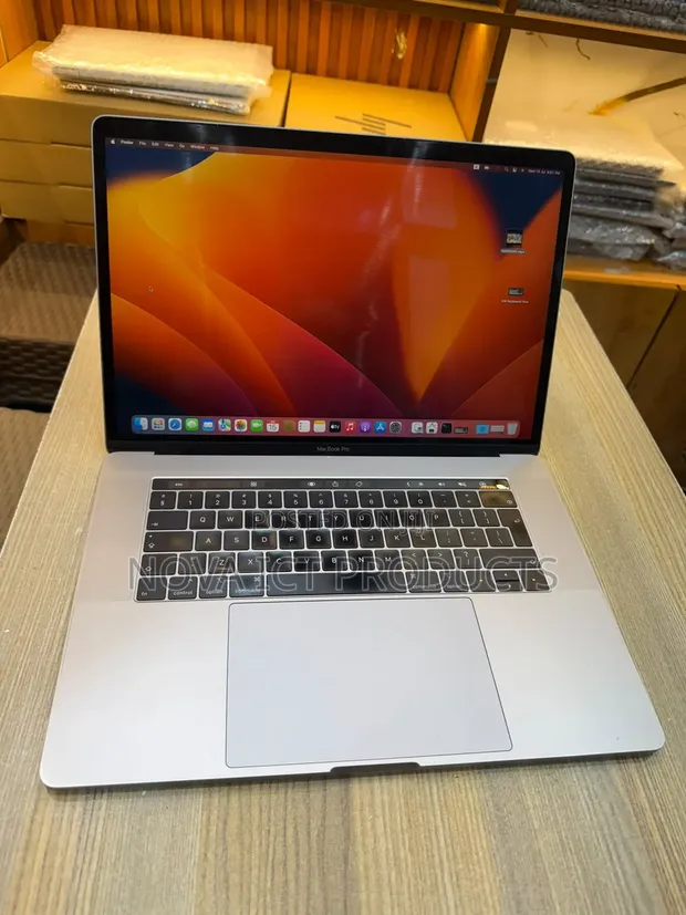 Apple MacBook Pro 2019 16-inch 32GB RAM 1TB SSD - 1