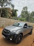 Isuzu D-MAX 2015 Nyeupe - 1
