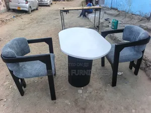 Ideal Modern Meza ya Kula ya Viti 2