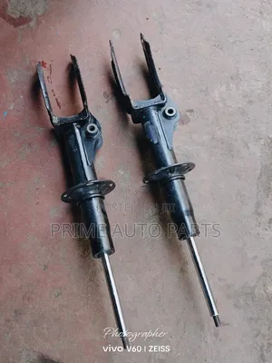 Volkswagen Touareg Front Shock Absorbers (Used)