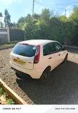 Ford Figo 2012 White - 3