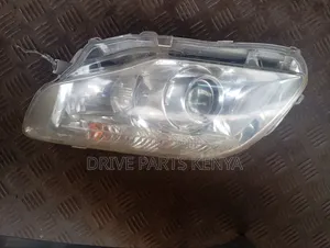 Toyota Corolla Fielder Zenon Headlight (Used)