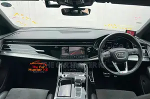 Audi Q8 55 Premium AWD quattro 2020 Nyeusi